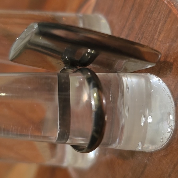 Adjustable ring - Picture 3 of 3